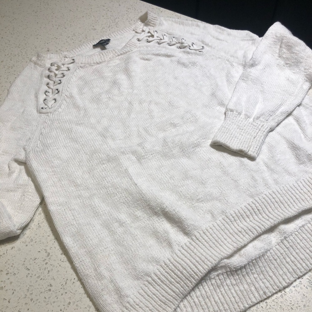 EXPRESS | white sweater
